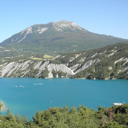 Gite Auberge Les Terres Blanches De Meolans Hostel Buitenkant foto