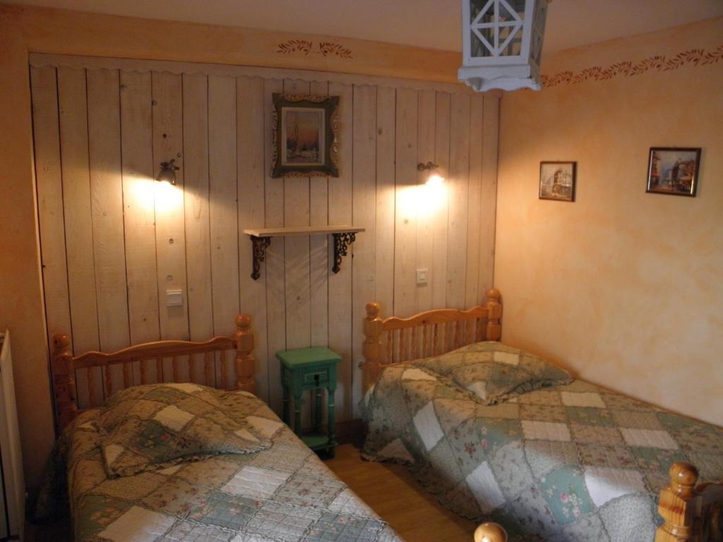Gite Auberge Les Terres Blanches De Meolans Kamer foto