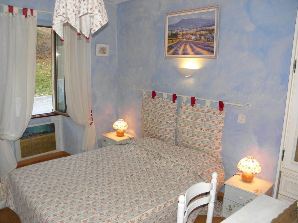 Gite Auberge Les Terres Blanches De Meolans Kamer foto