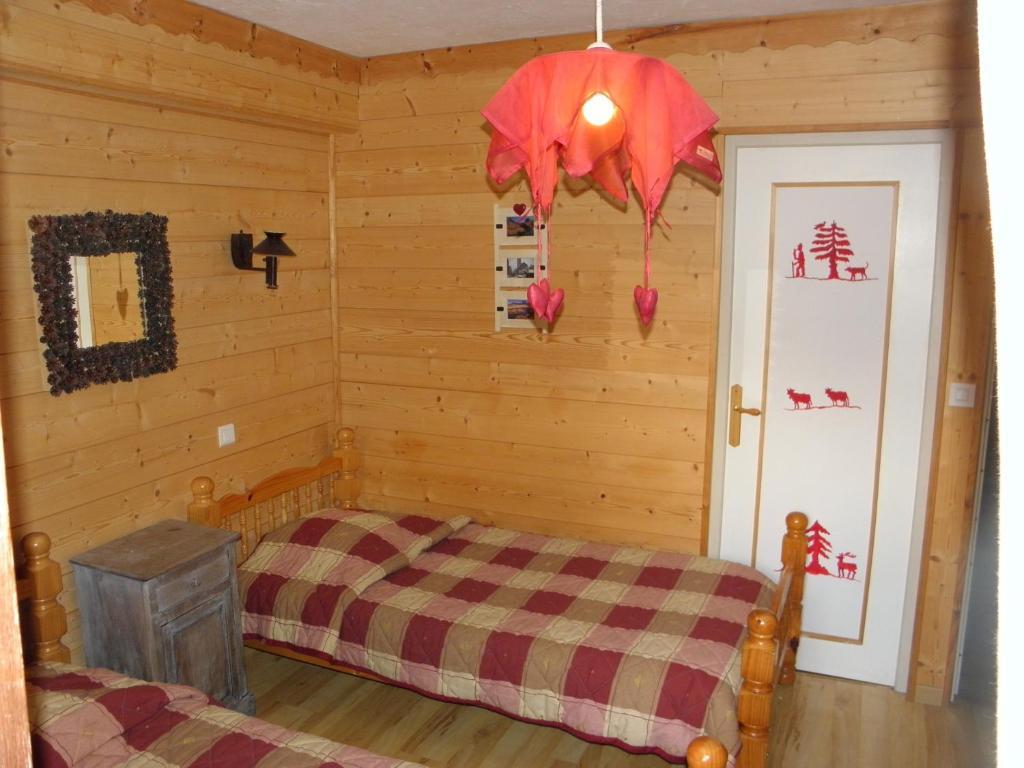 Gite Auberge Les Terres Blanches De Meolans Kamer foto