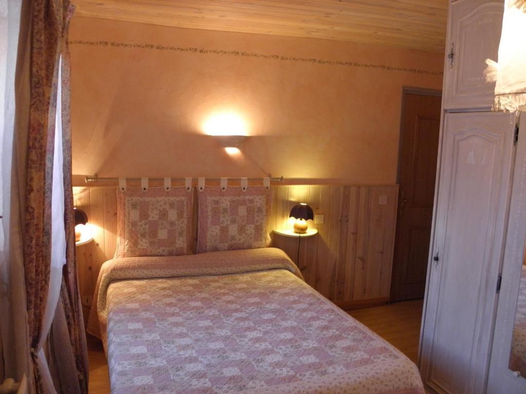 Gite Auberge Les Terres Blanches De Meolans Kamer foto