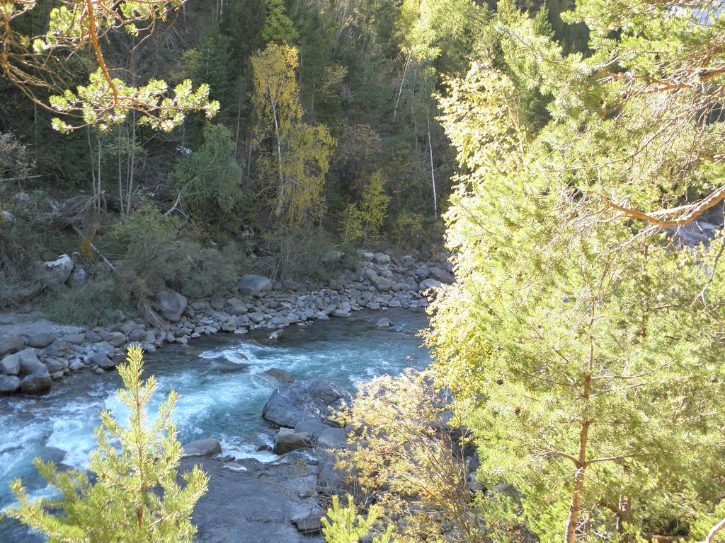 Gite Auberge Les Terres Blanches De Meolans Buitenkant foto